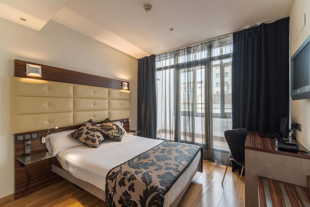 Petit Palace Cliper-Gran Via Madrid Exterior photo